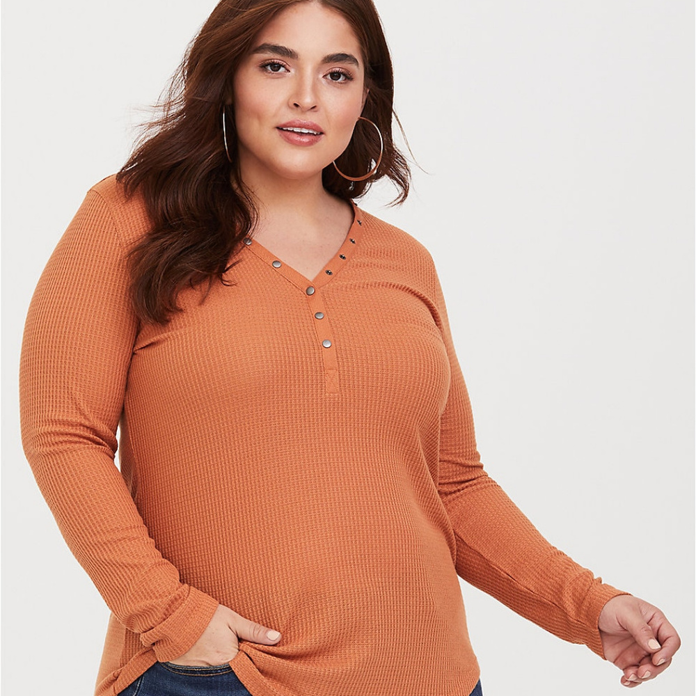 Torrid Dusty Orange Henley Waffle Knit Tee size 2